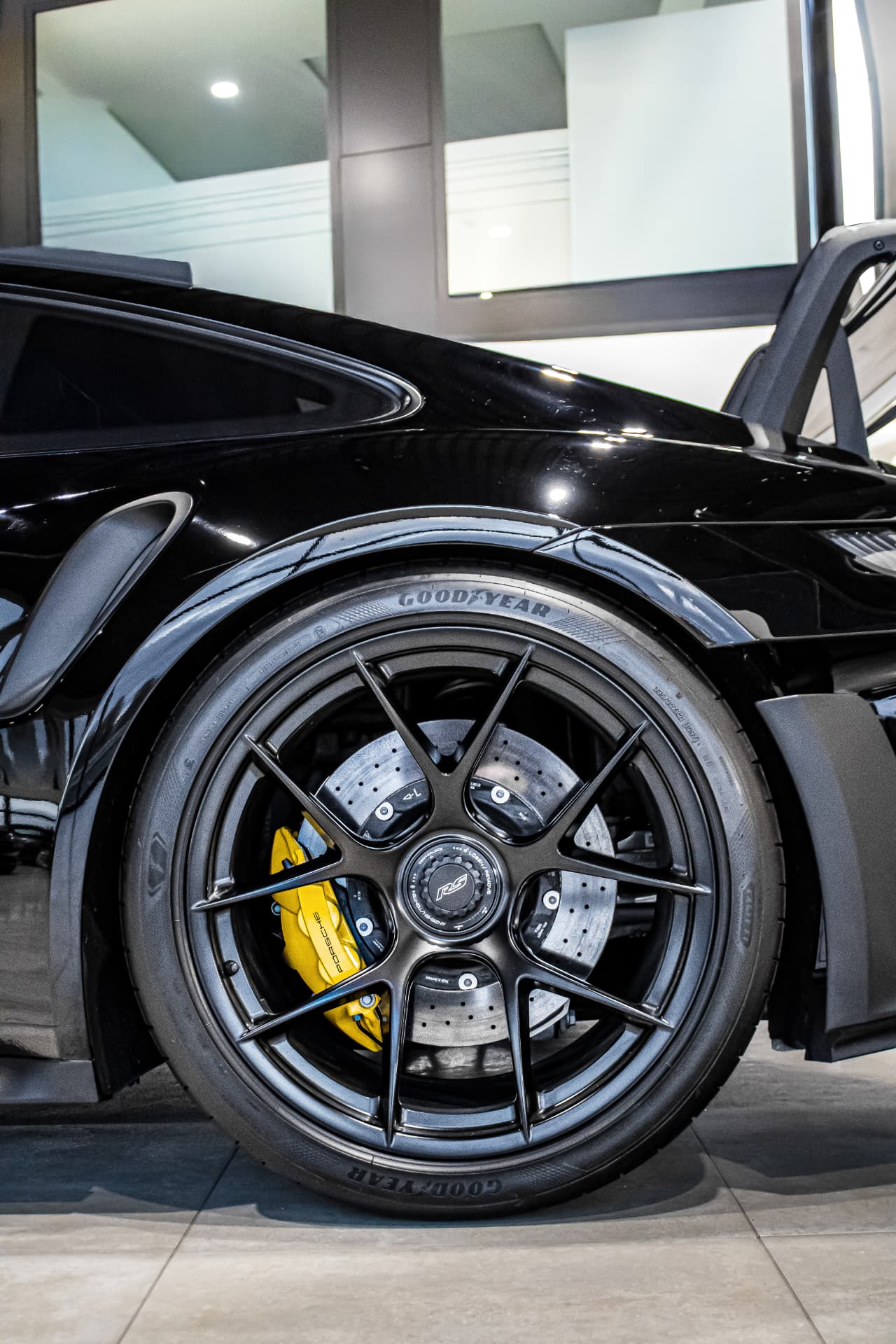 Porsche 911 GT3 RS — 15