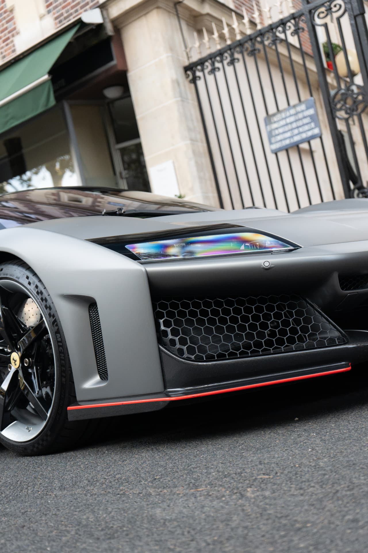 Ferrari F80 à Paris — photo 7