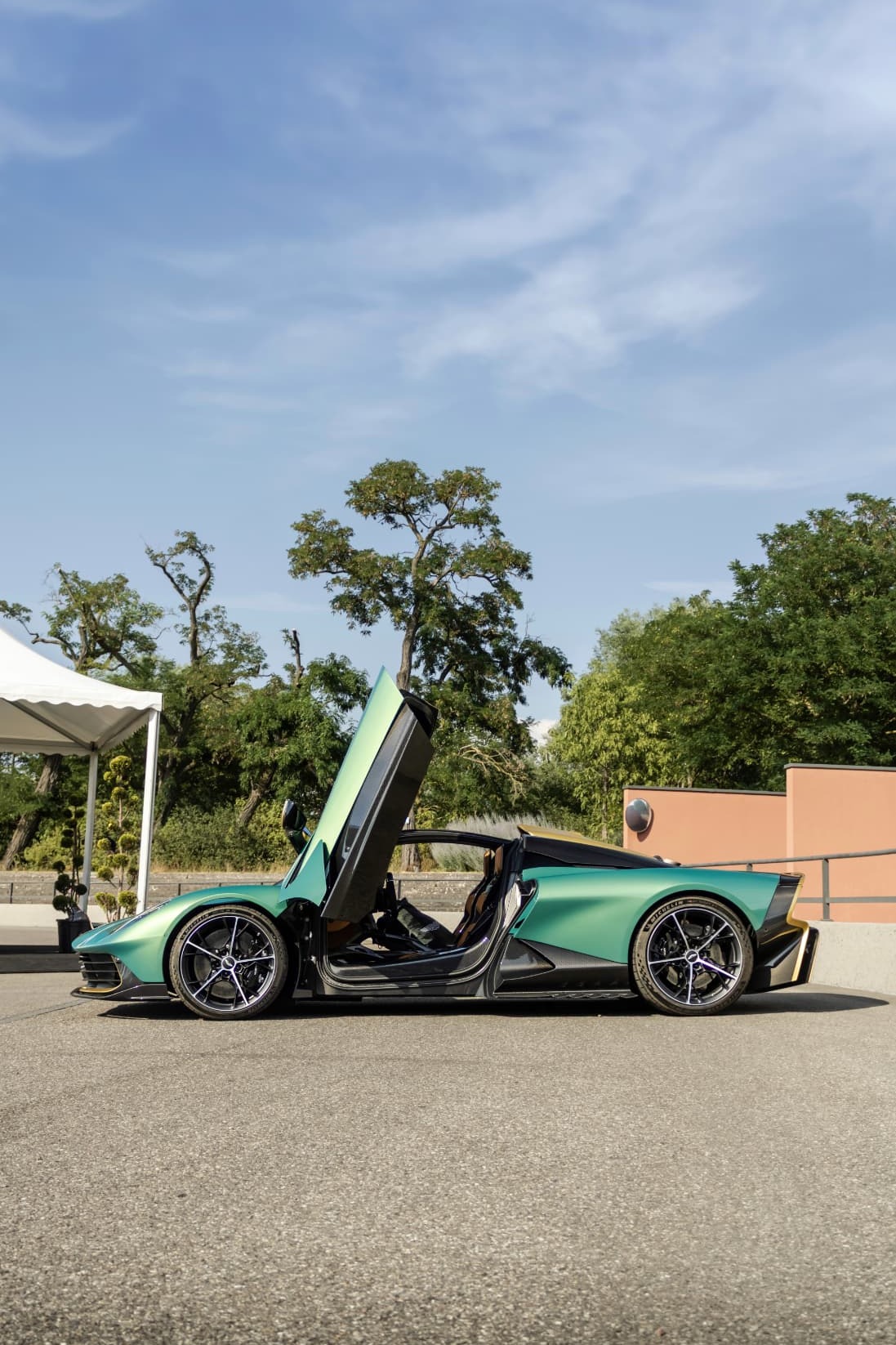 Aston Martin Valhalla à Mulhouse — photo 17