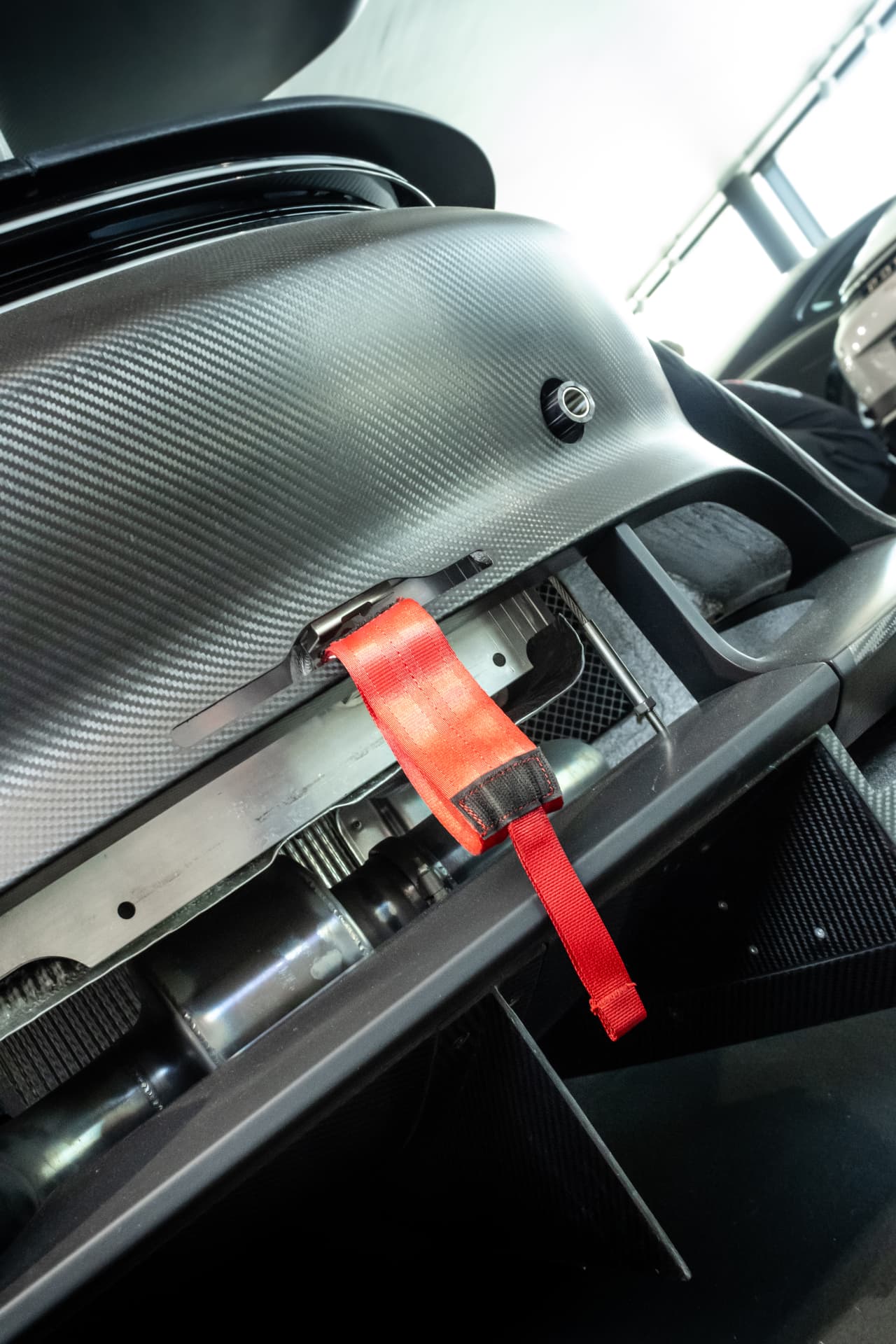 Porsche 911 GT3 R Rennsport au Porsche Zentrum Aargau — photo 11