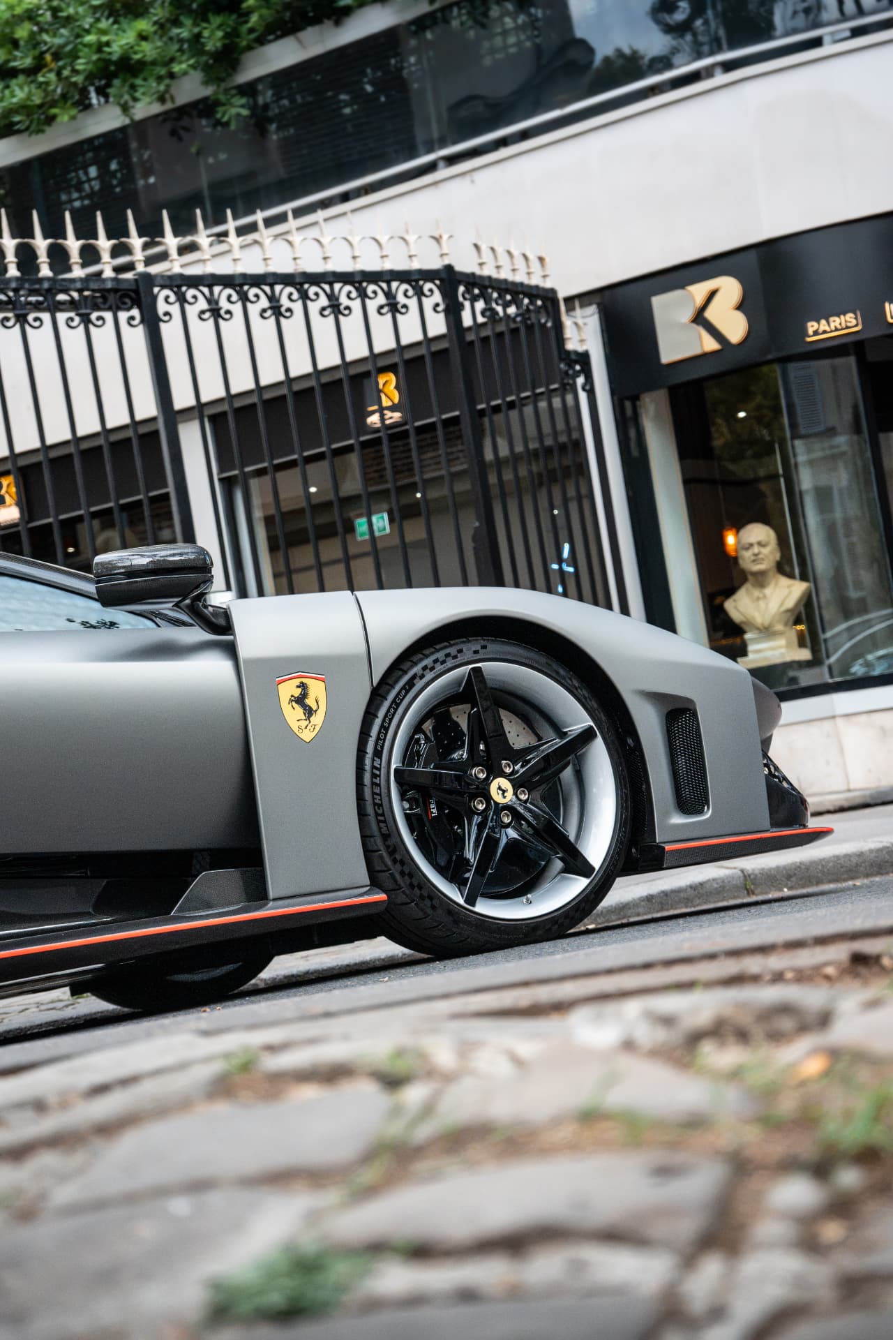 Ferrari F80 à Paris — photo 14