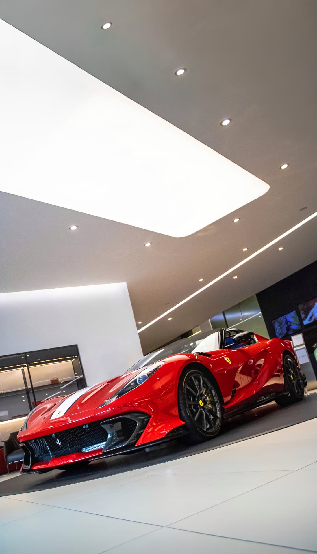 Ferrari 812 Competizione A — 3