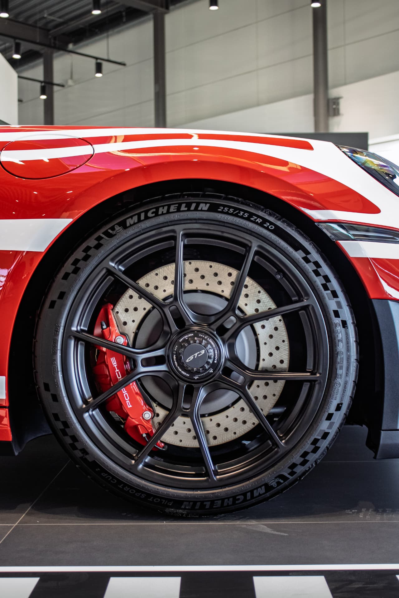 Porsche 911 GT3 — 4