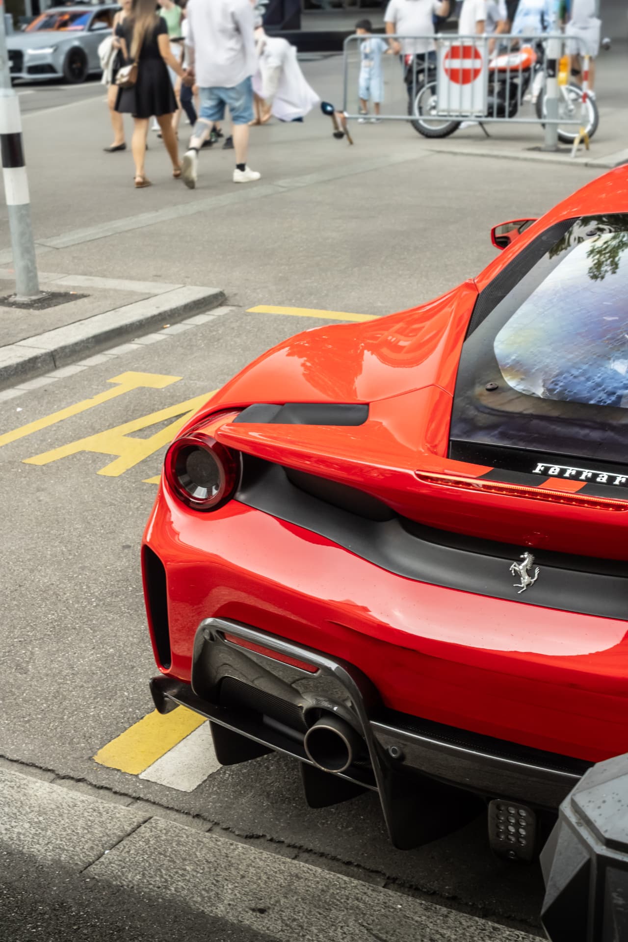 Ferrari 488 Pista — 4