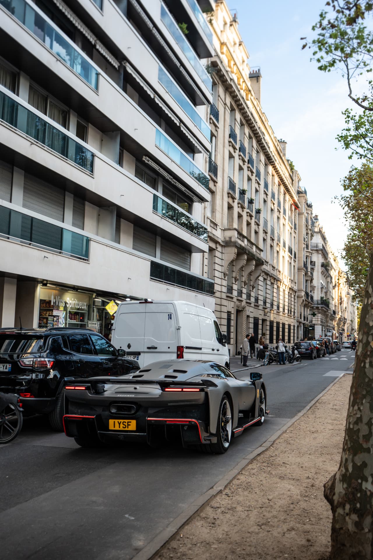 Ferrari F80 à Paris — photo 19