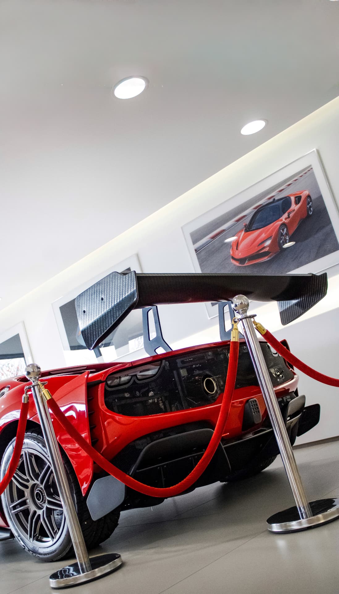 Ferrari 296 Challenge — 4