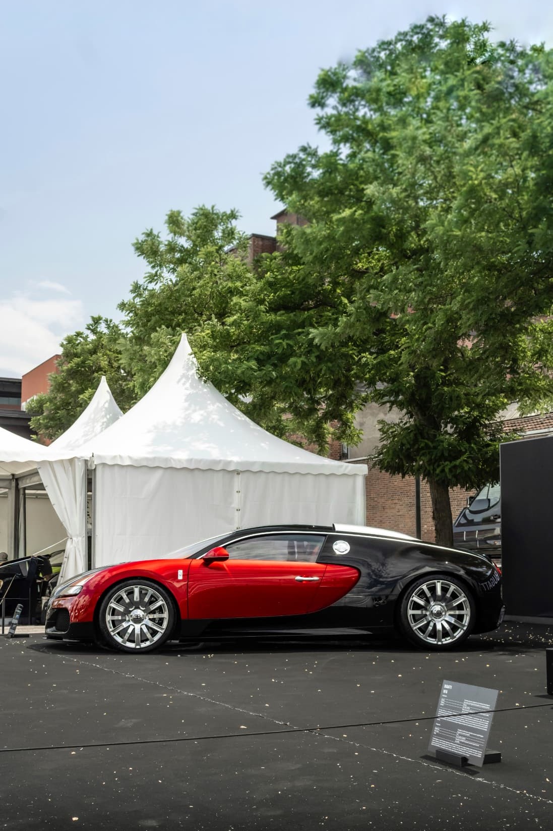 Bugatti Veyron « FKP Hommage » à Mulhouse — photo 12