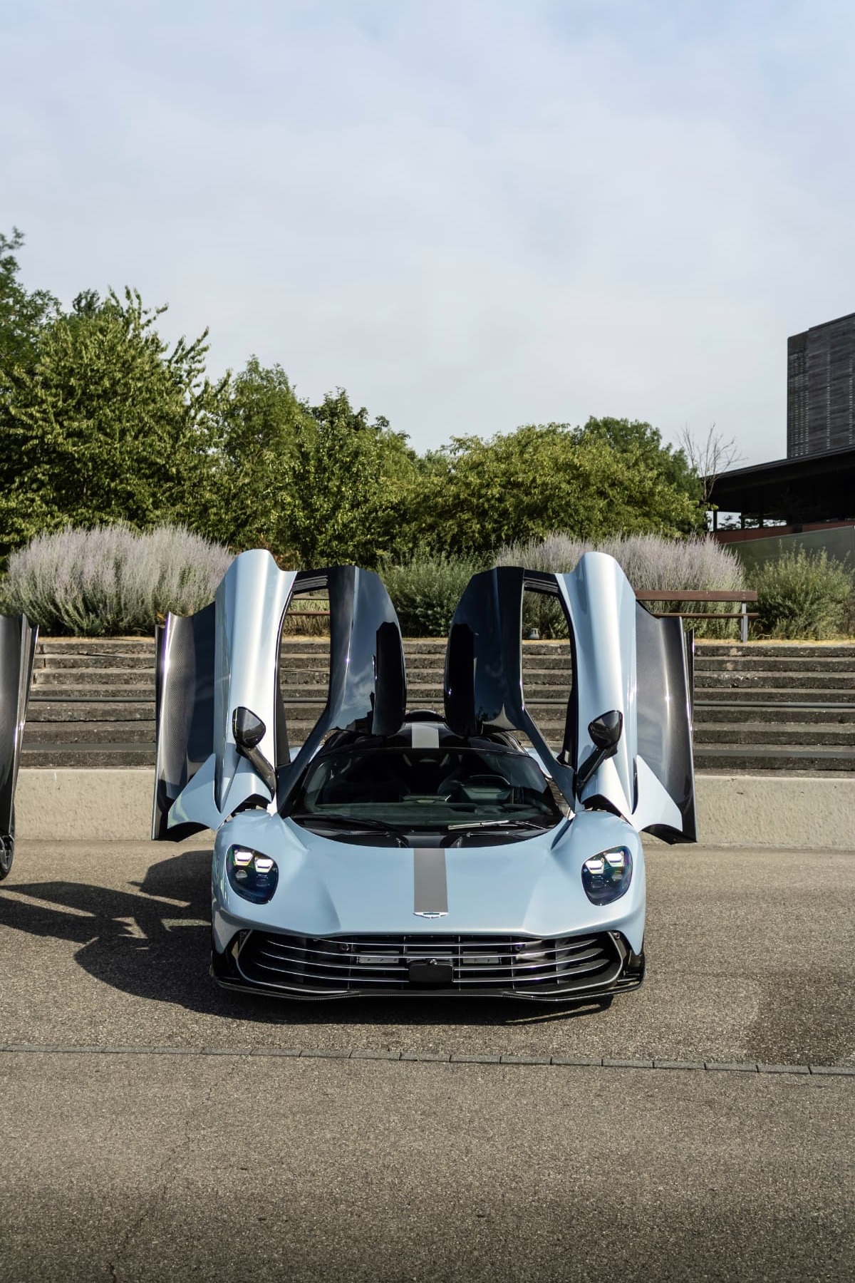 Aston Martin Valhalla à Mulhouse — photo 4
