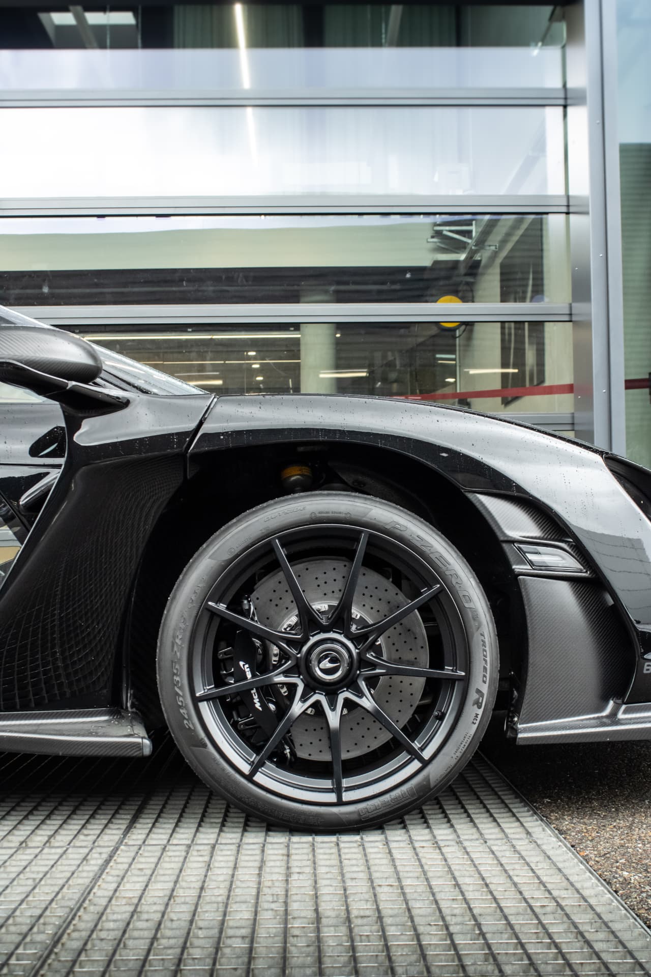 McLaren Senna — 2