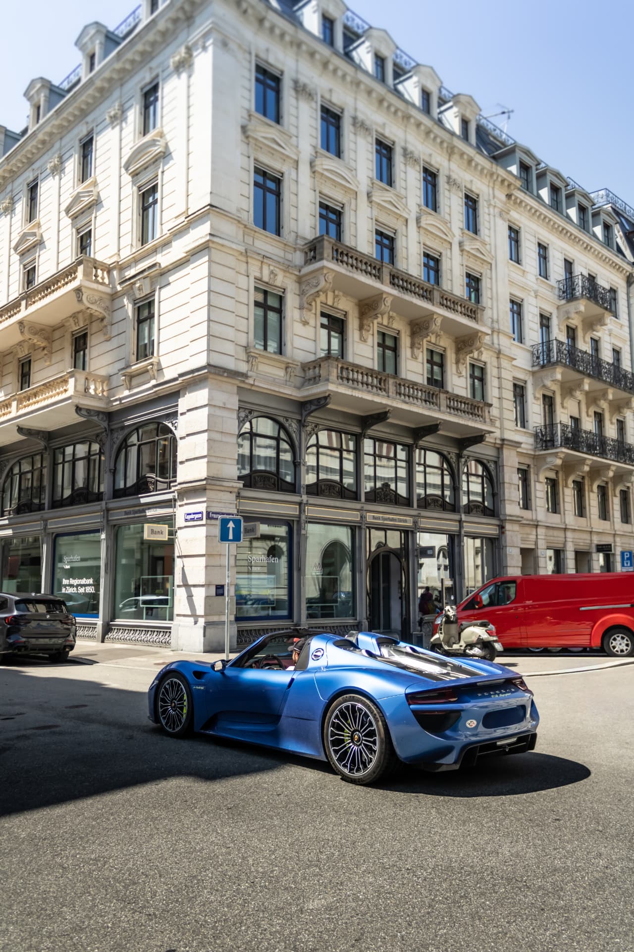 Porsche 918 Spyder — 3